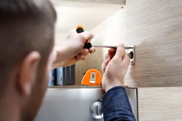 Elektro-Störungsdienst in Gänserndorf und Umgebung – Schnelle Hilfe im Notfall